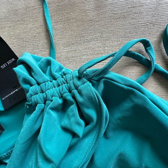 White House black market  wide leg ruched waist small green pants - Picture 4 of 13